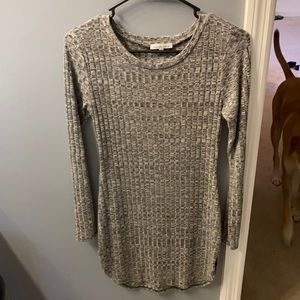 Grey long sleeve dress